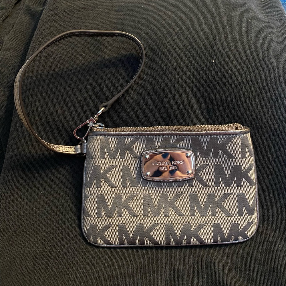 Michael Kors Signature Wristlet